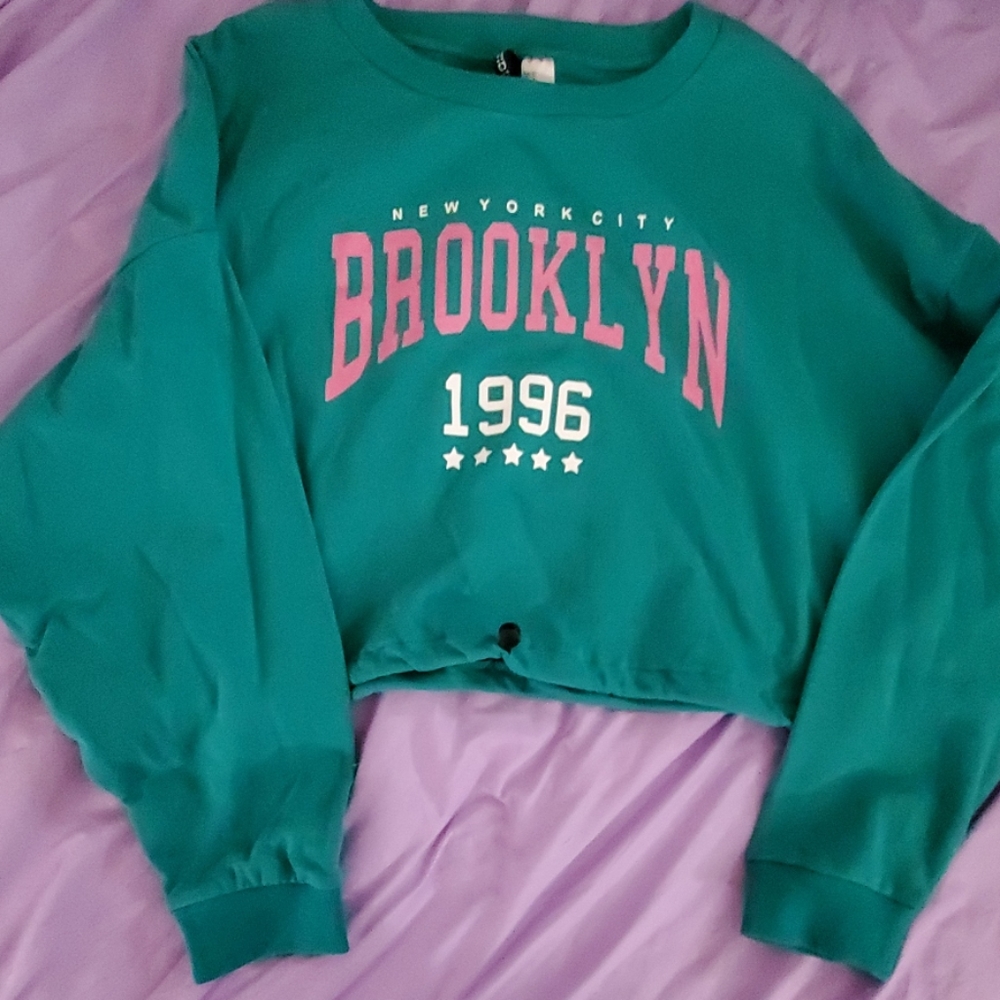 H&M crop sweater